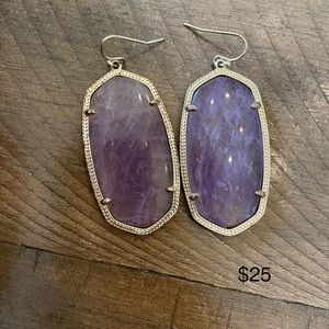 Danielle Kendra Scott earings